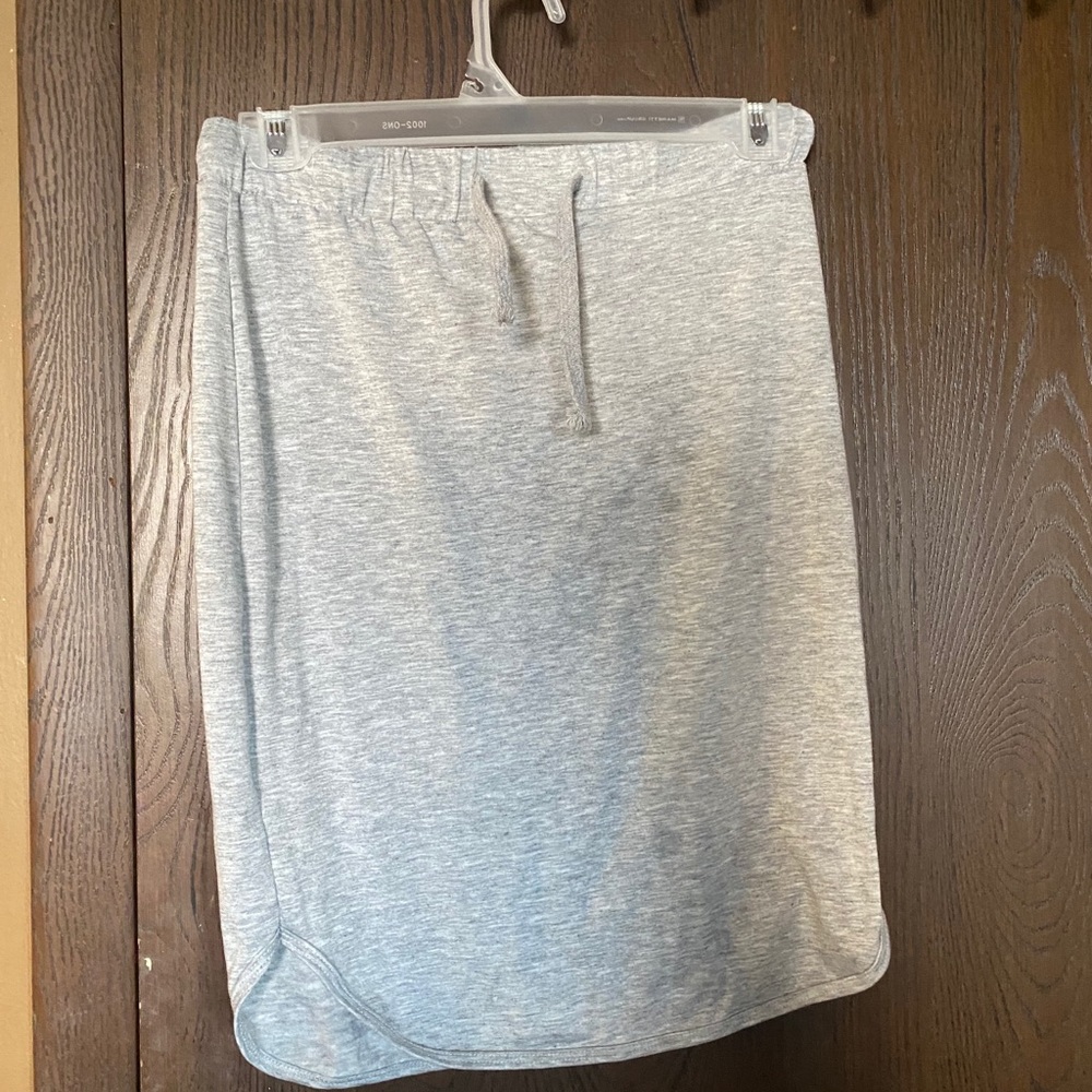 Beautiful gray skirt!